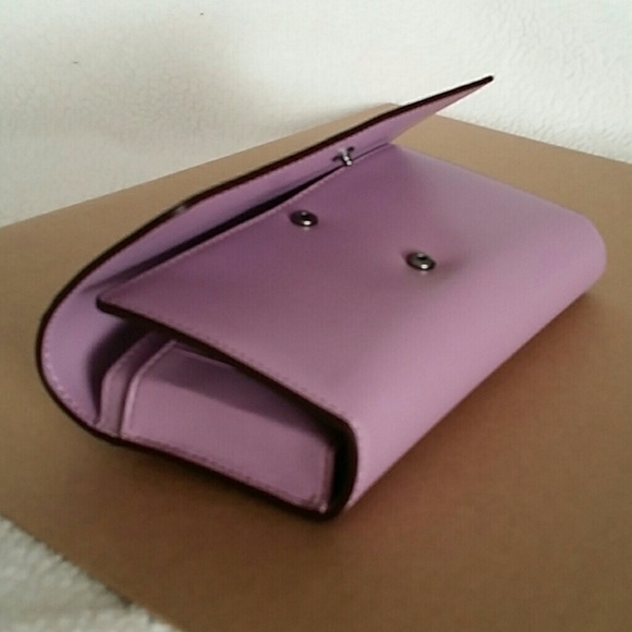 💜COACH PHONE CROSSBODY/CLUTCH 💜💜 - Picture 5 of 8